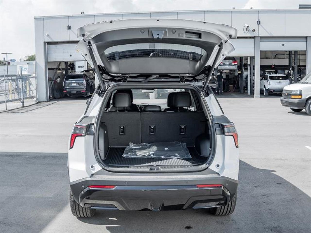 2026 Chevrolet Equinox RS Photo