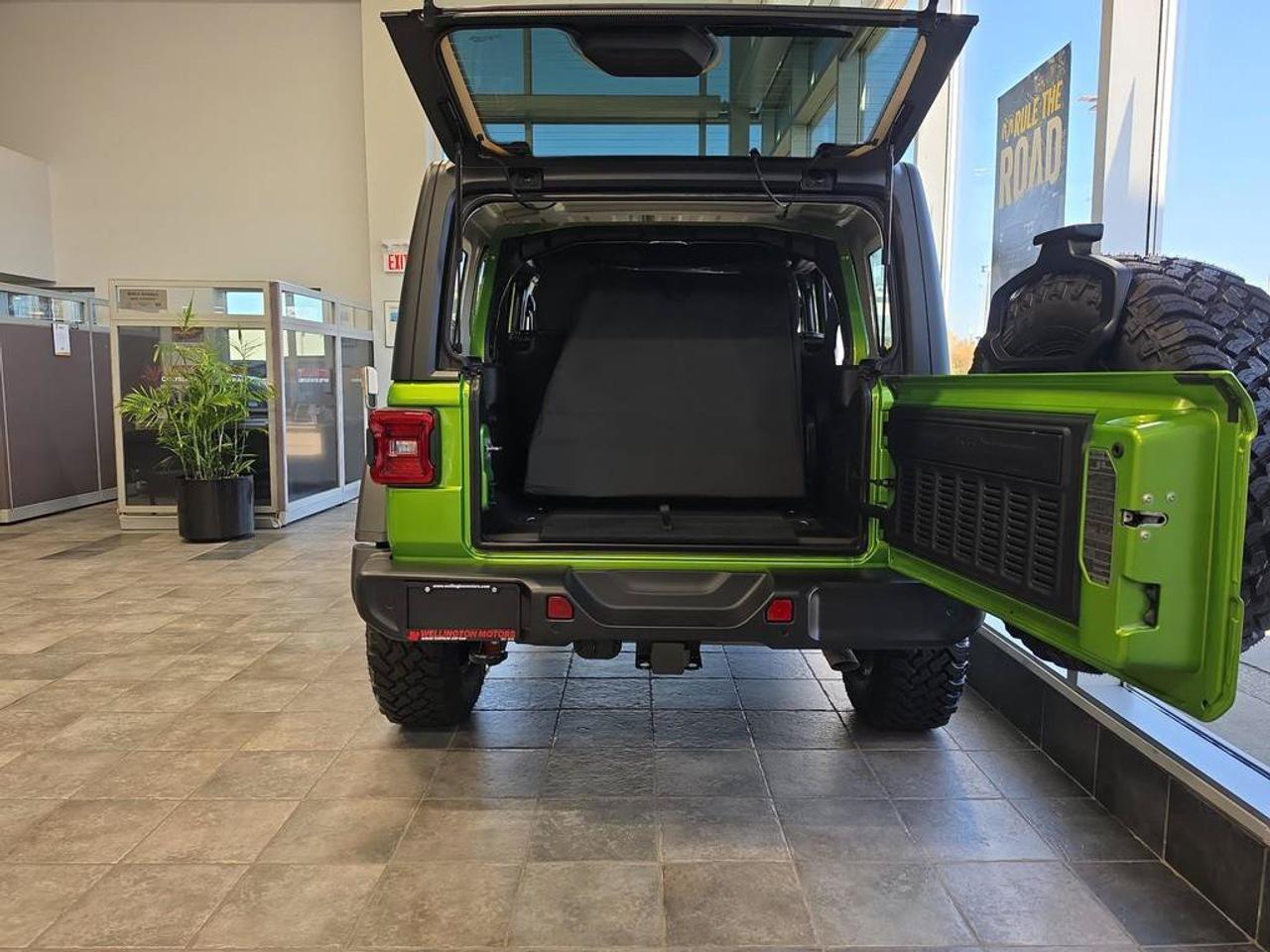 2026 Jeep Wrangler Willys| Heated Seats| 4x4| Hardtop Photo4