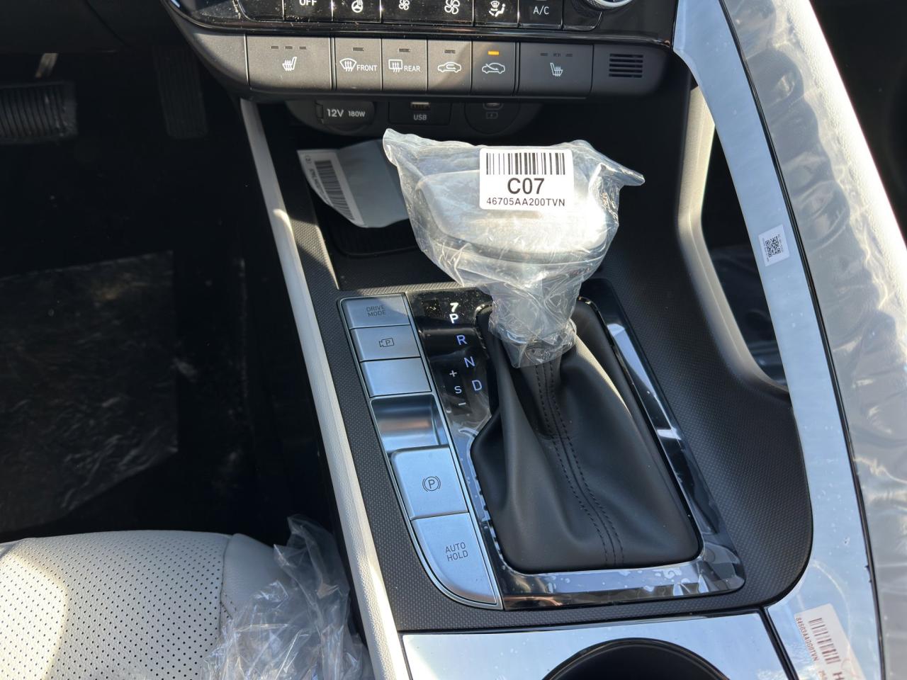 2026 Hyundai Elantra Luxury Photo