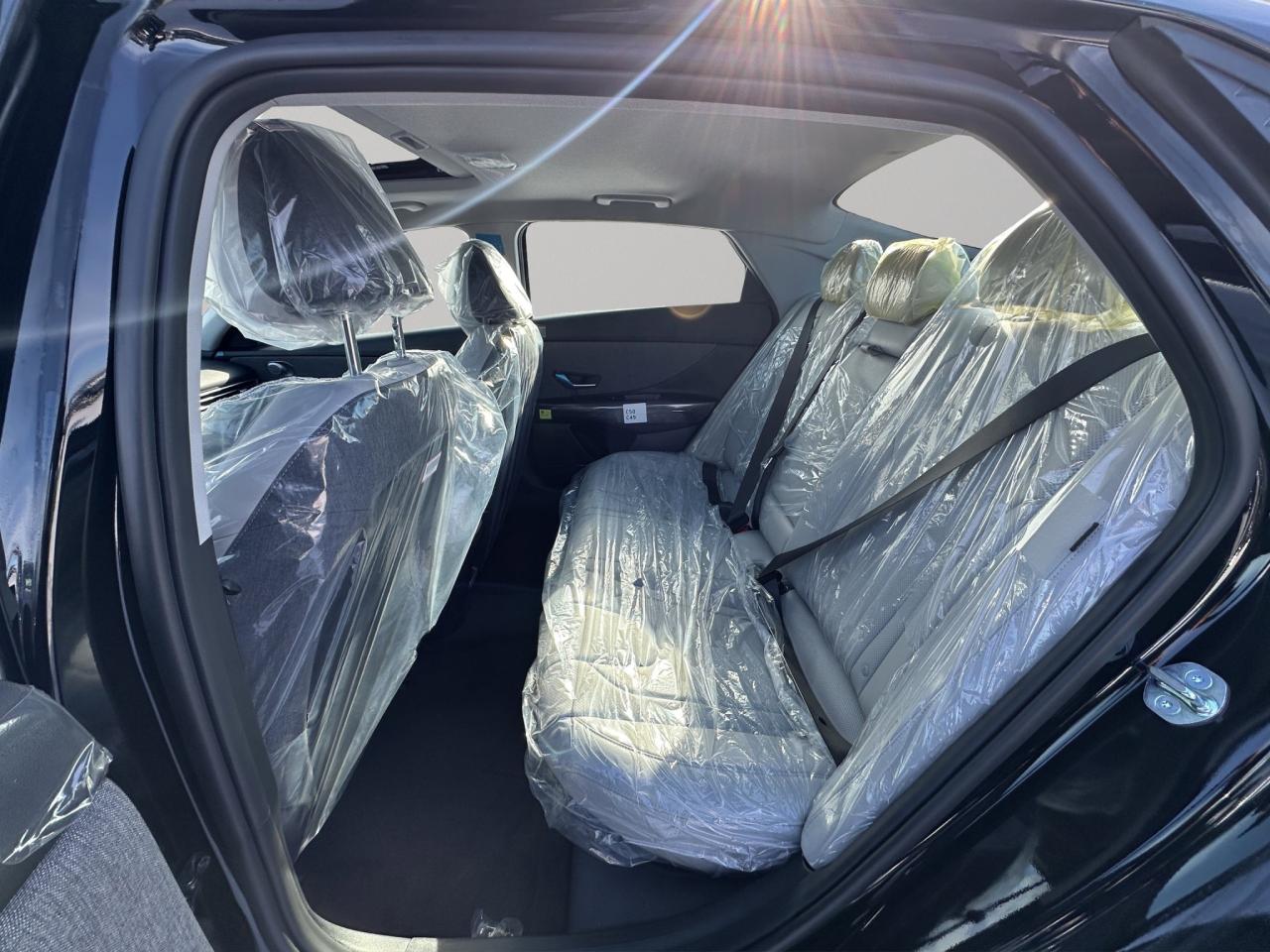 2026 Hyundai Elantra Luxury Photo