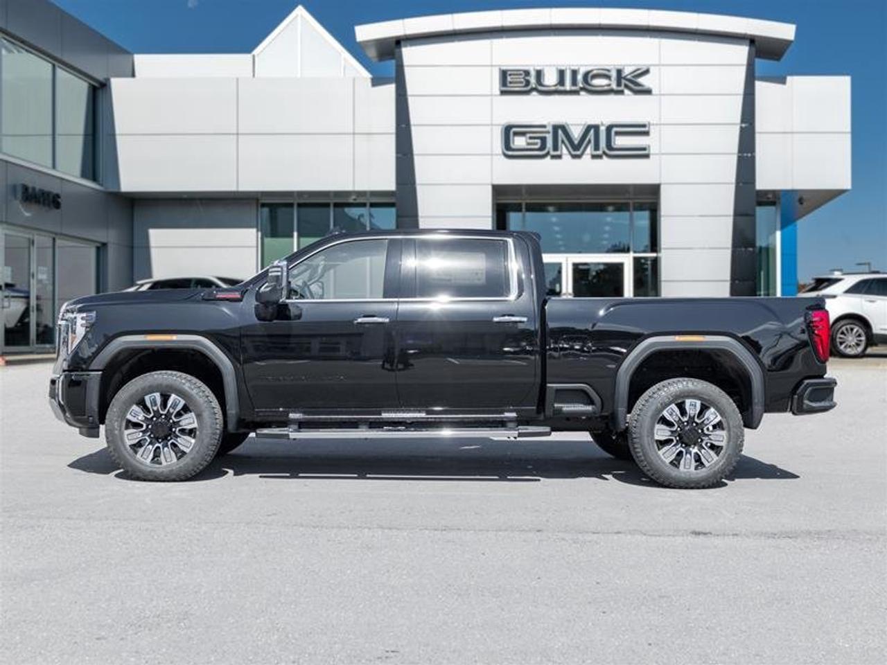 2026 GMC Sierra 2500 HD DENALI Photo