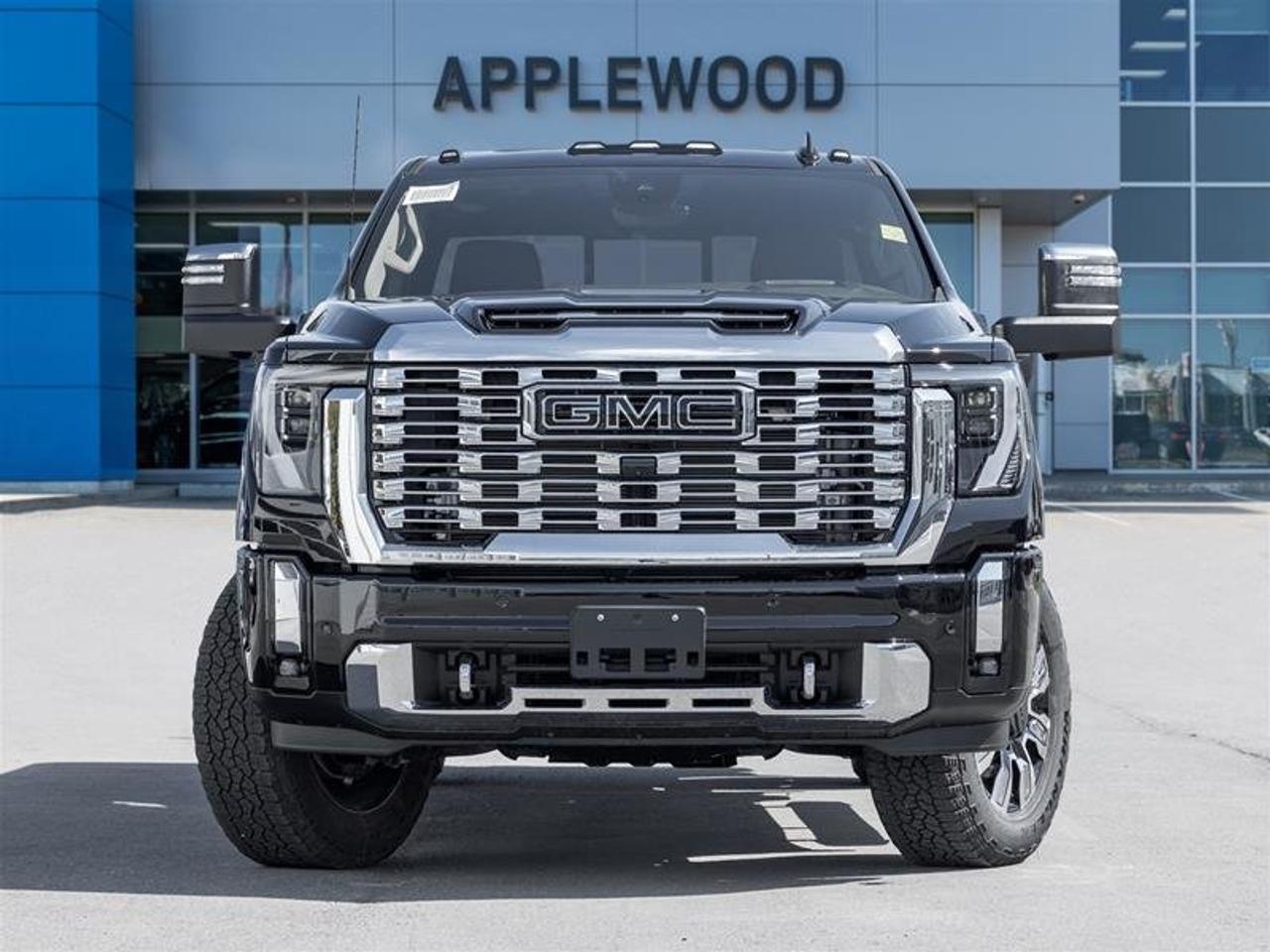 2026 GMC Sierra 2500 HD DENALI Photo