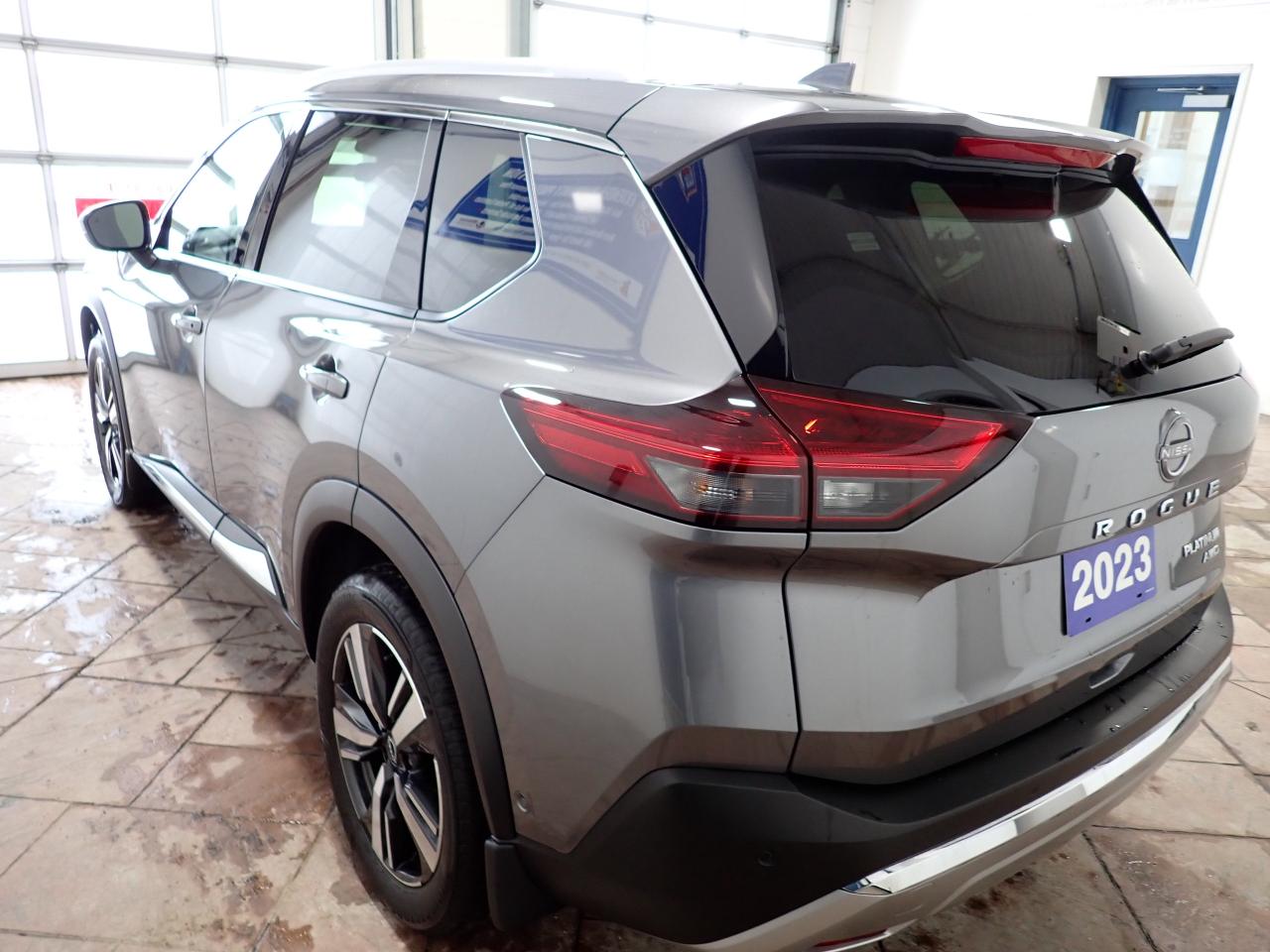 2023 Nissan Rogue Platinum AWD LEATHER NAVI SUNROOF Photo