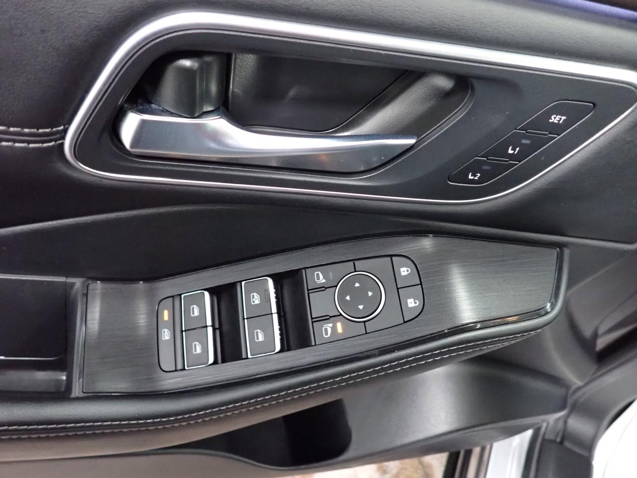 2023 Nissan Rogue Platinum AWD LEATHER NAVI SUNROOF Photo