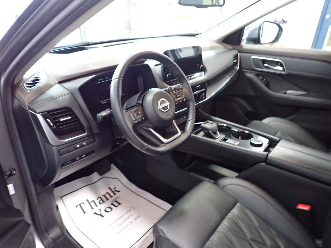 2023 Nissan Rogue Platinum AWD LEATHER NAVI SUNROOF Photo