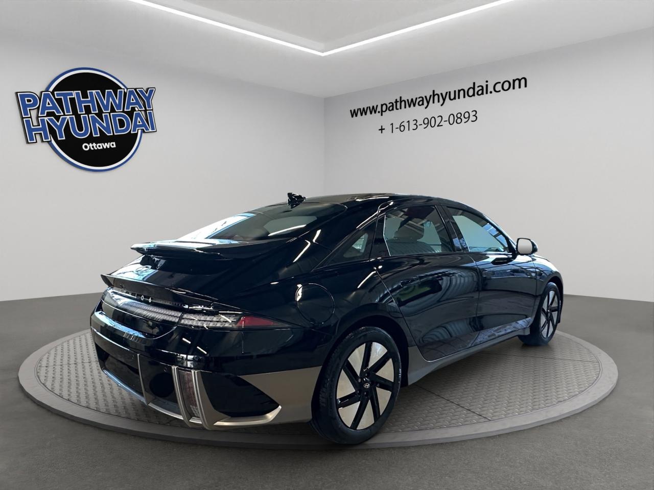 2025 Hyundai IONIQ 6 Preferred Photo