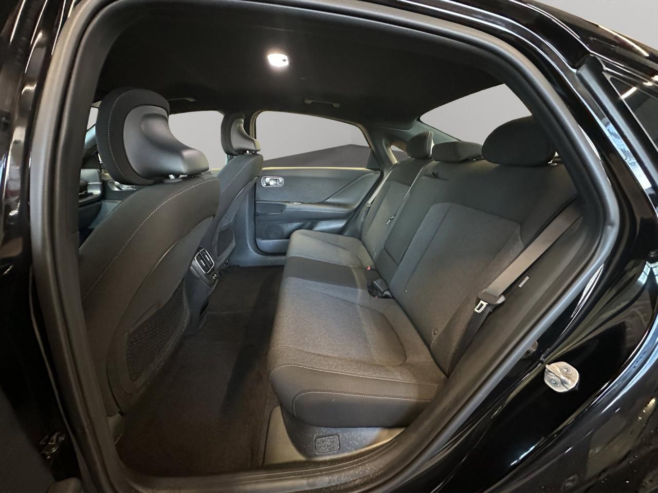 2025 Hyundai IONIQ 6 Preferred Photo