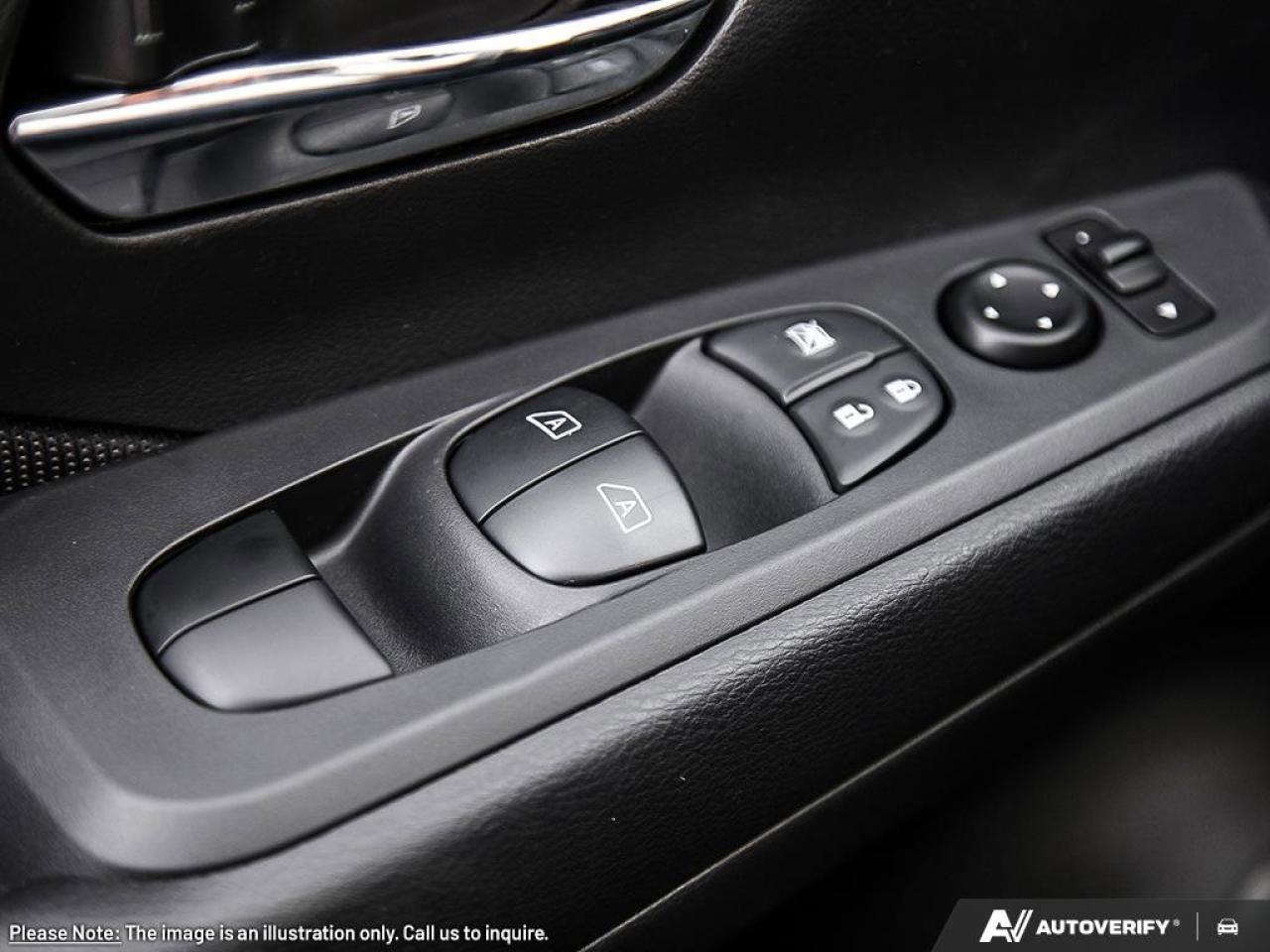 2025 Nissan Kicks Play SV Photo