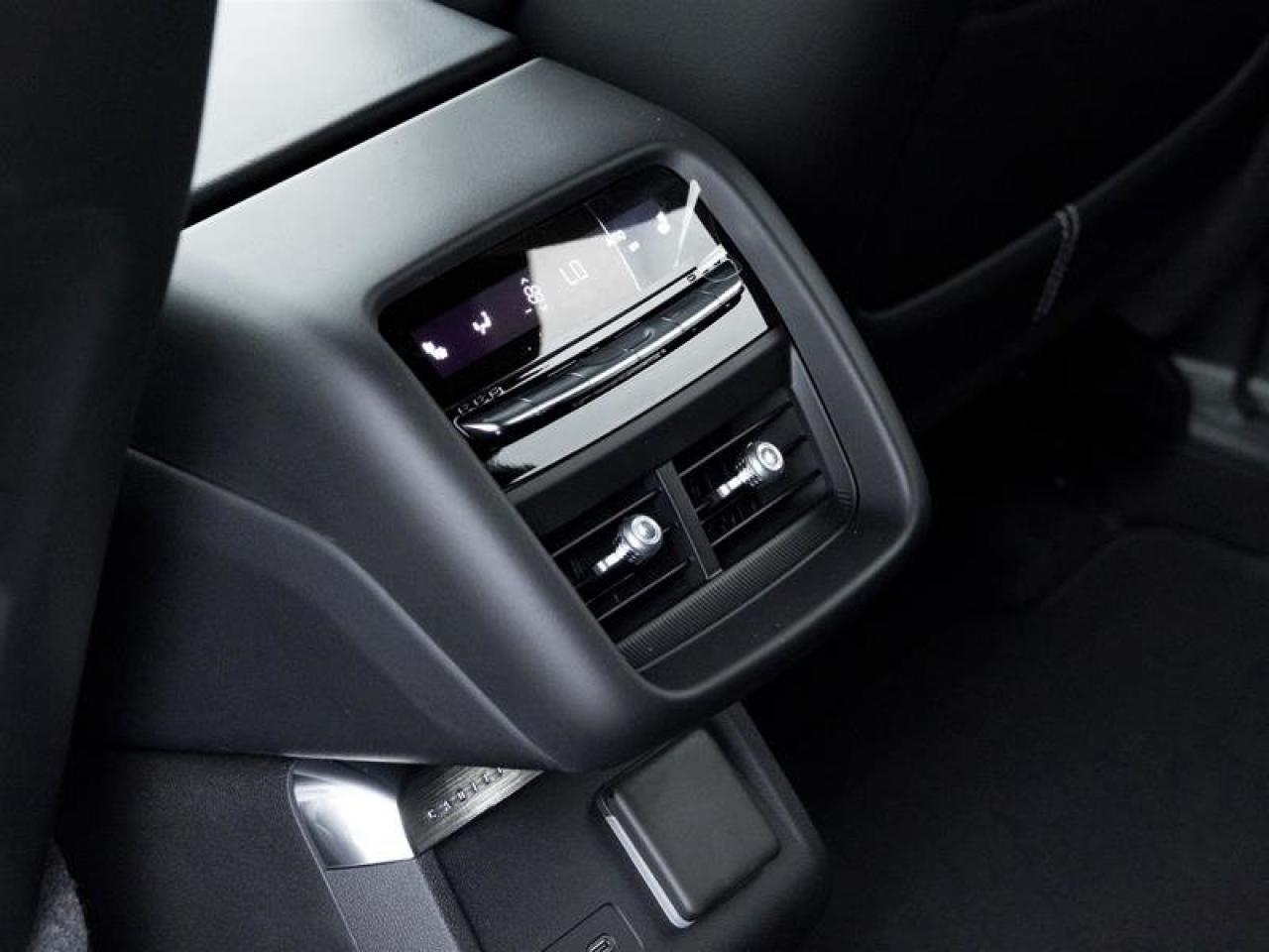 2026 Cadillac LYRIQ Signature Luxury Photo