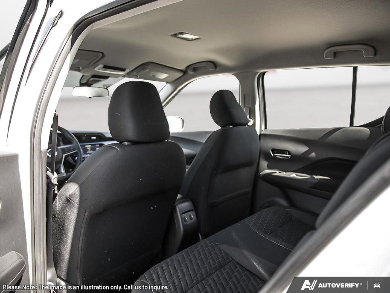 2025 Nissan Kicks Play SV Photo