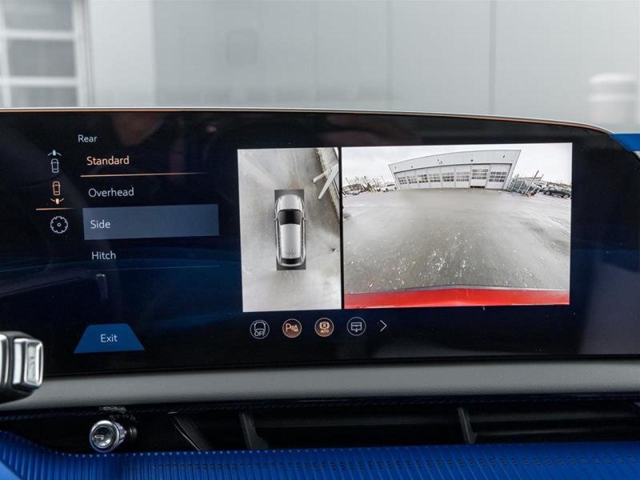 2026 Cadillac OPTIQ Sport Photo