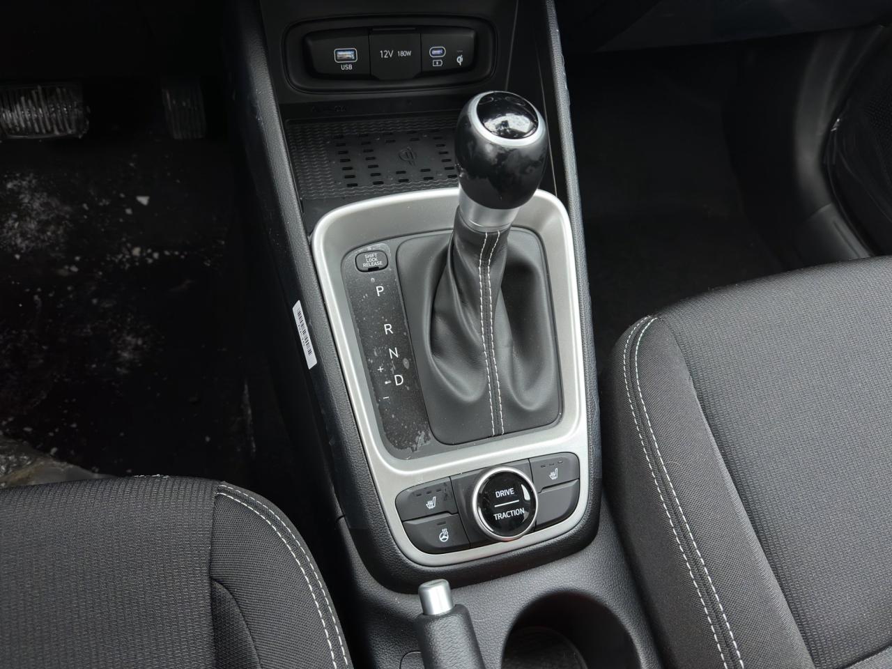 2026 Hyundai Venue PREFERRED Photo