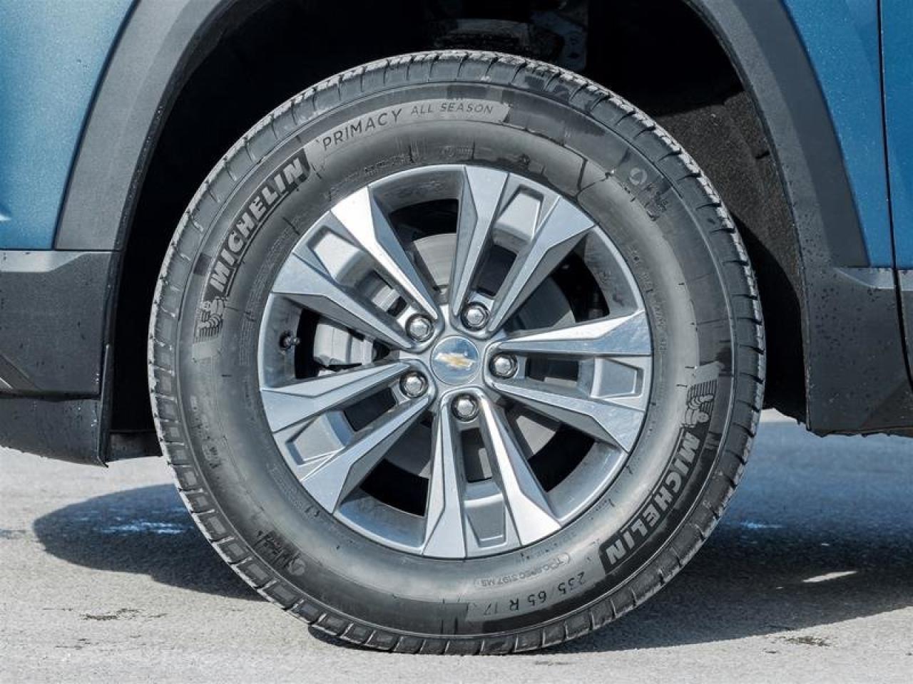 2026 Chevrolet Equinox LT Photo3