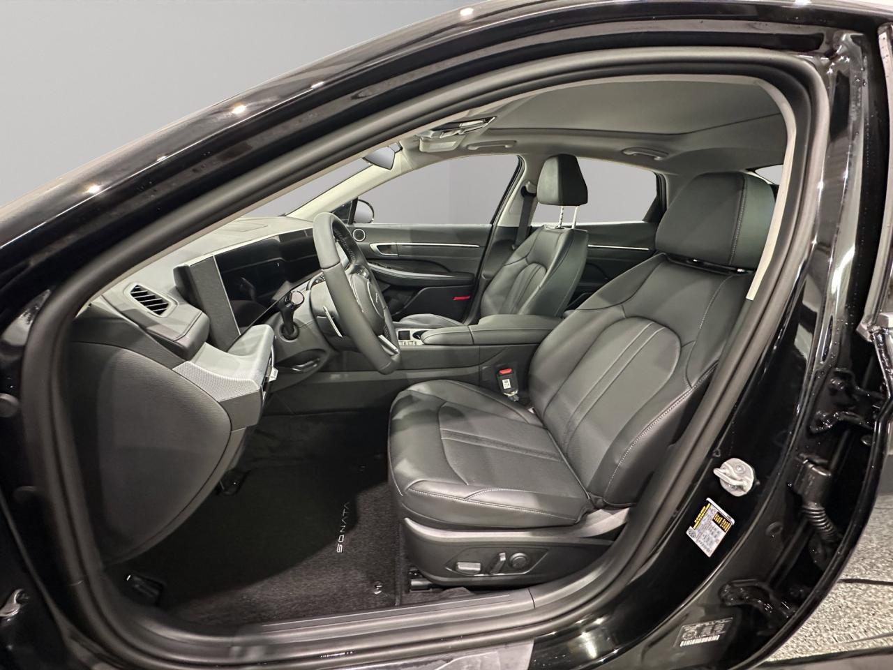 2026 Hyundai Sonata Hybrid Preferred-Trend Photo