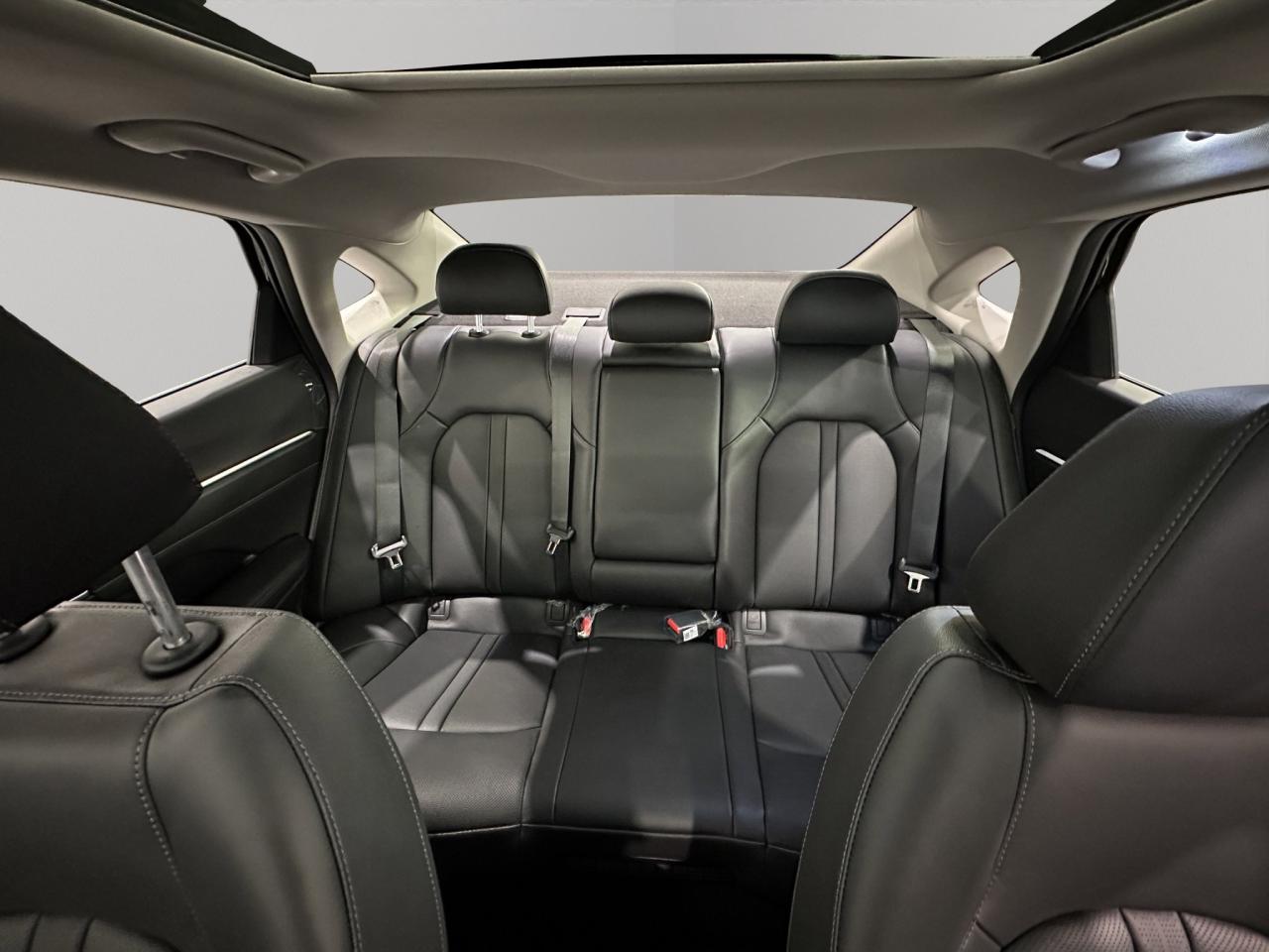 2026 Hyundai Sonata Hybrid Preferred-Trend Photo