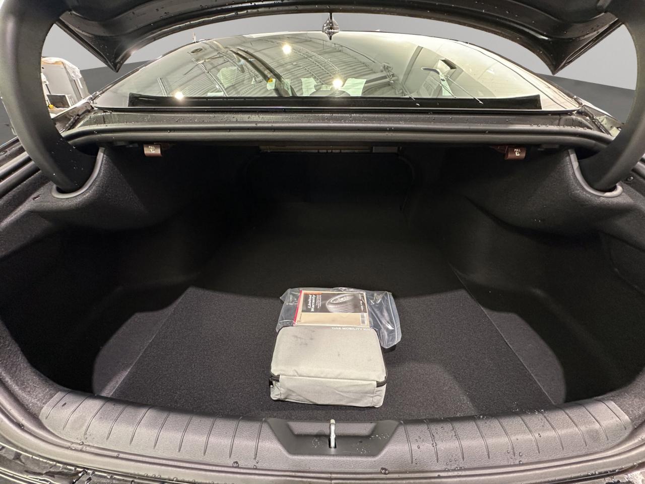 2026 Hyundai Sonata Hybrid Preferred-Trend Photo