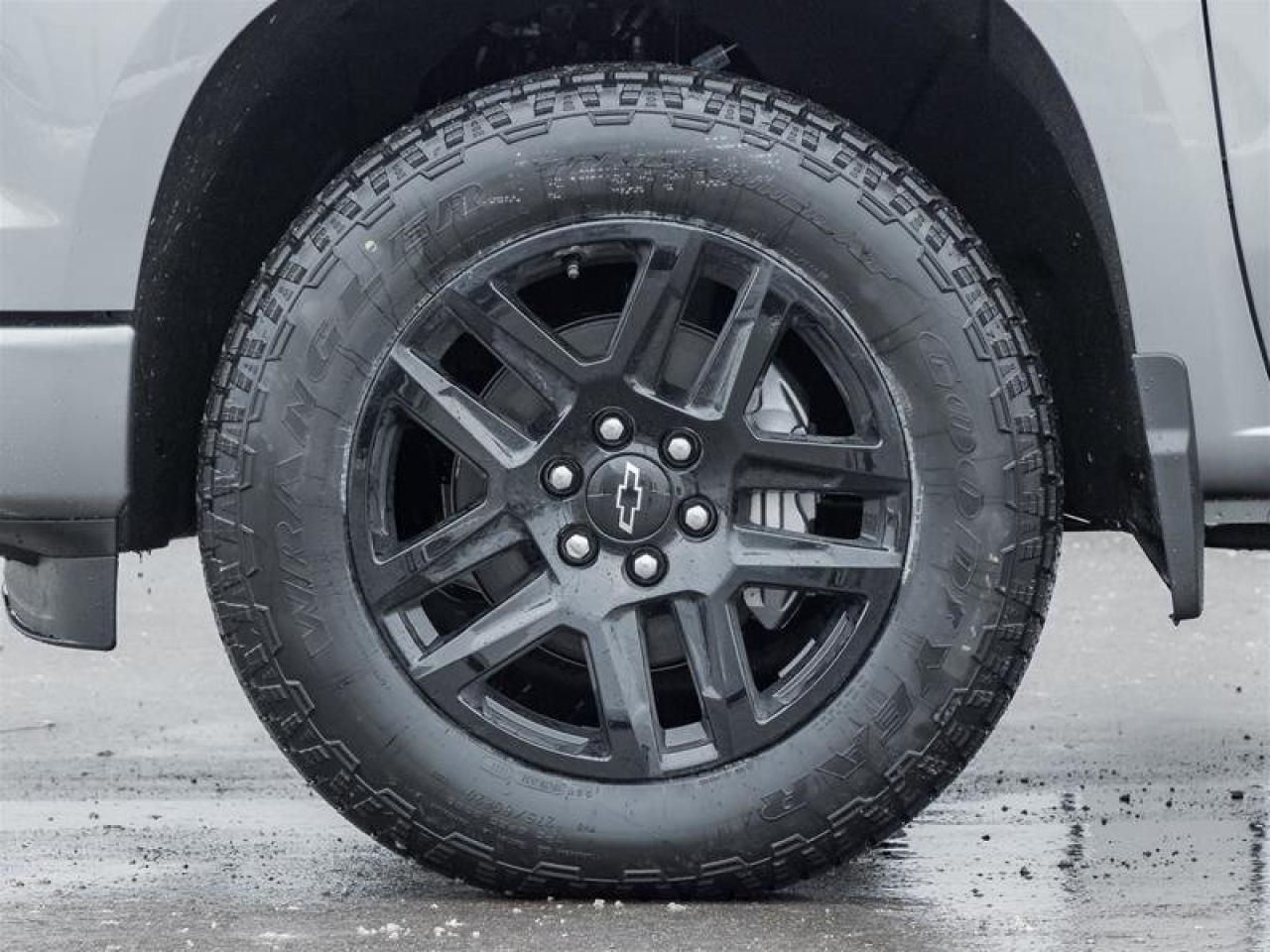 2026 Chevrolet Silverado 1500 RST Photo3