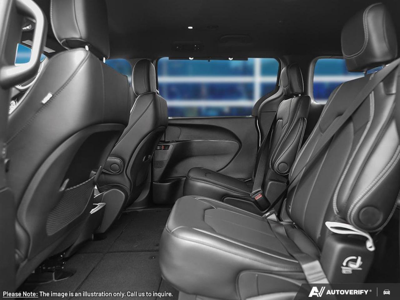 2026 Chrysler Grand Caravan SXT Photo