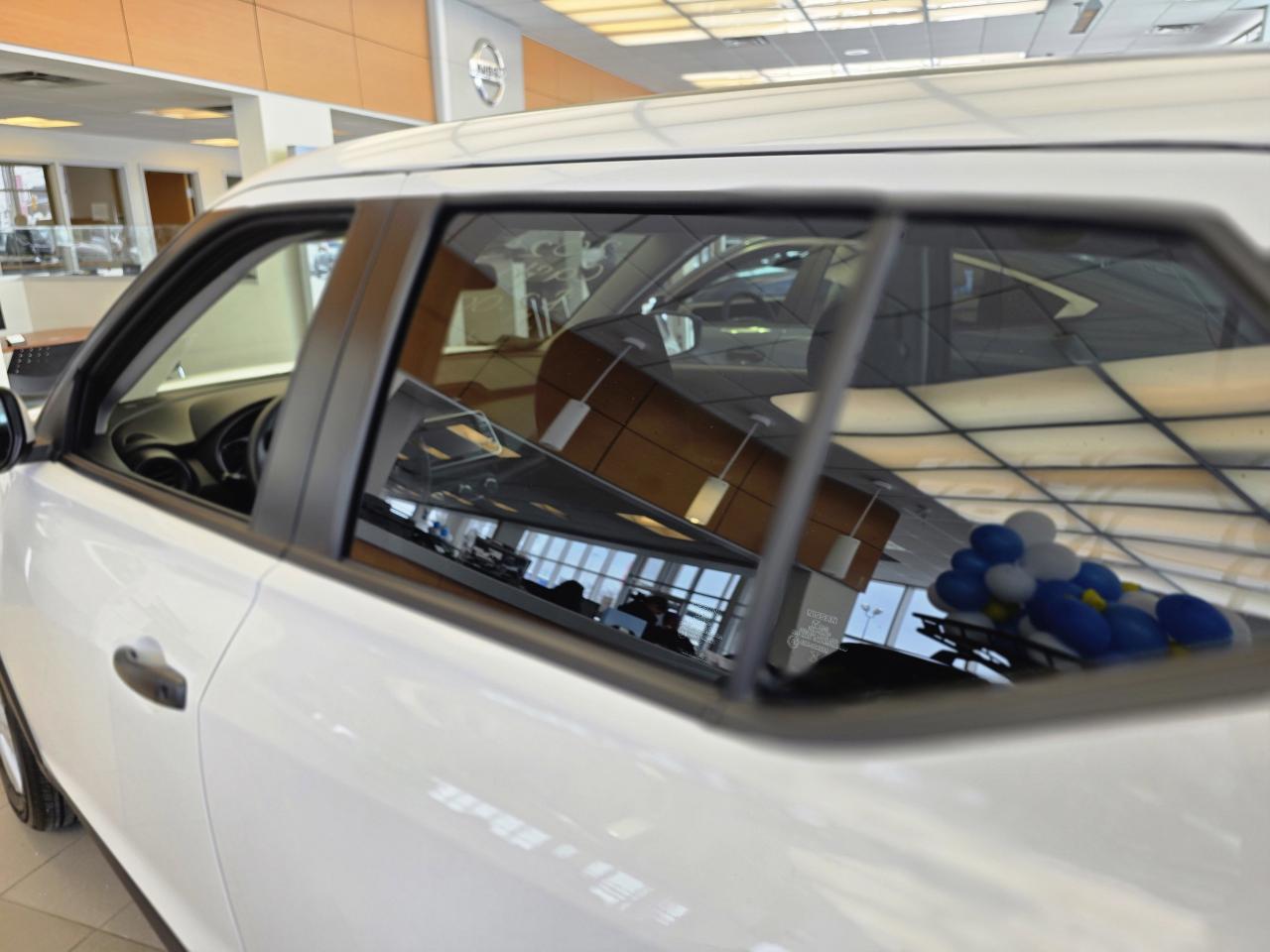 2025 Nissan Kicks Play S Photo