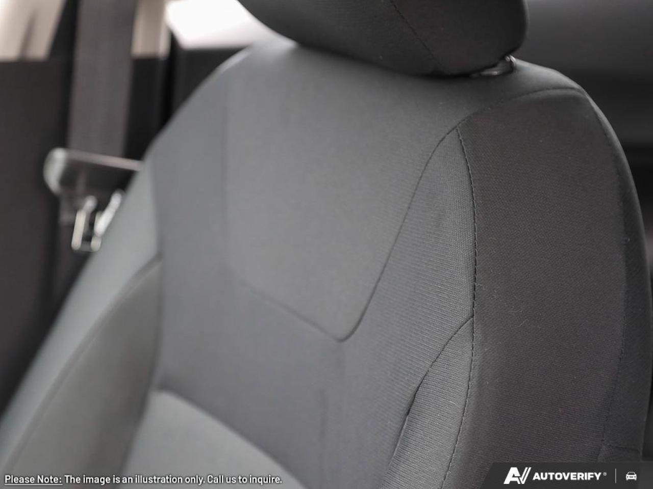 2025 Nissan Kicks Play S Photo