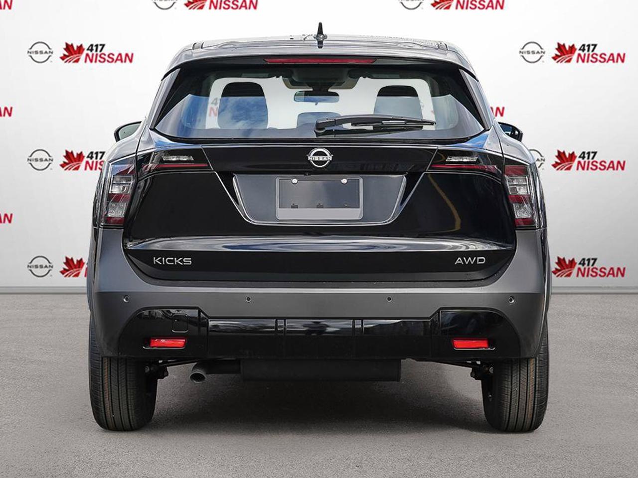 2026 Nissan Kicks S Photo