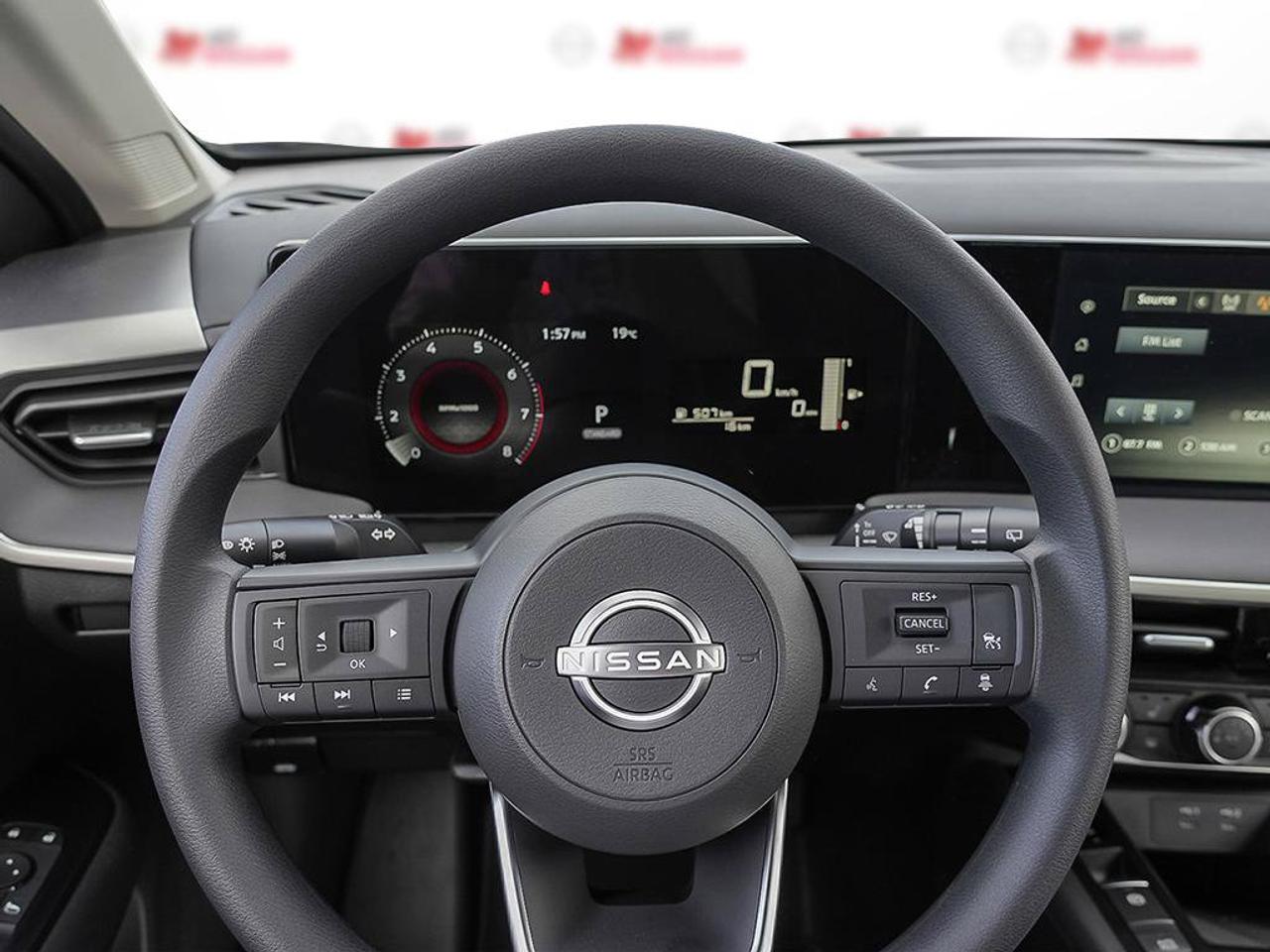 2026 Nissan Kicks S Photo
