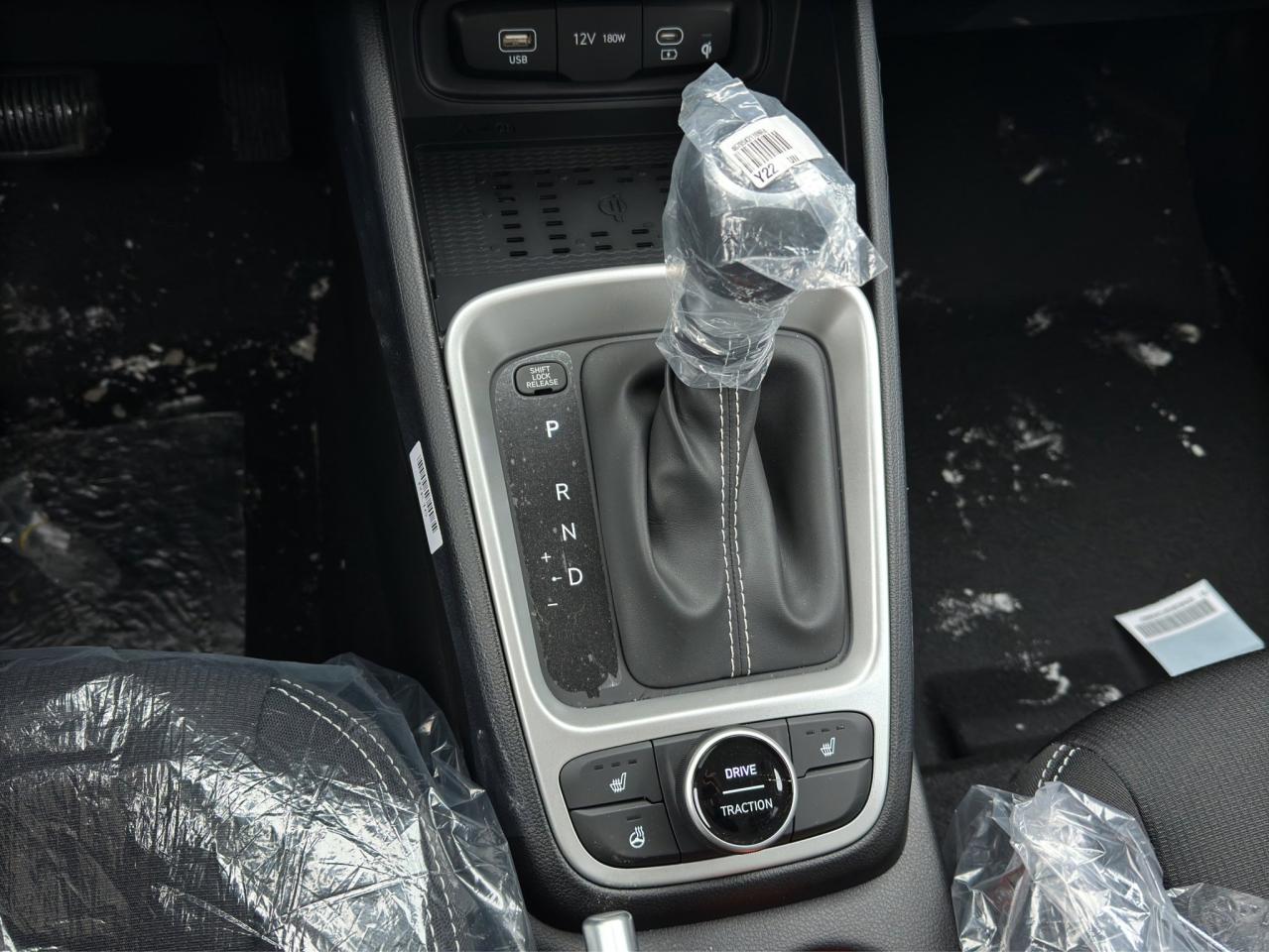 2026 Hyundai Venue PREFERRED Photo