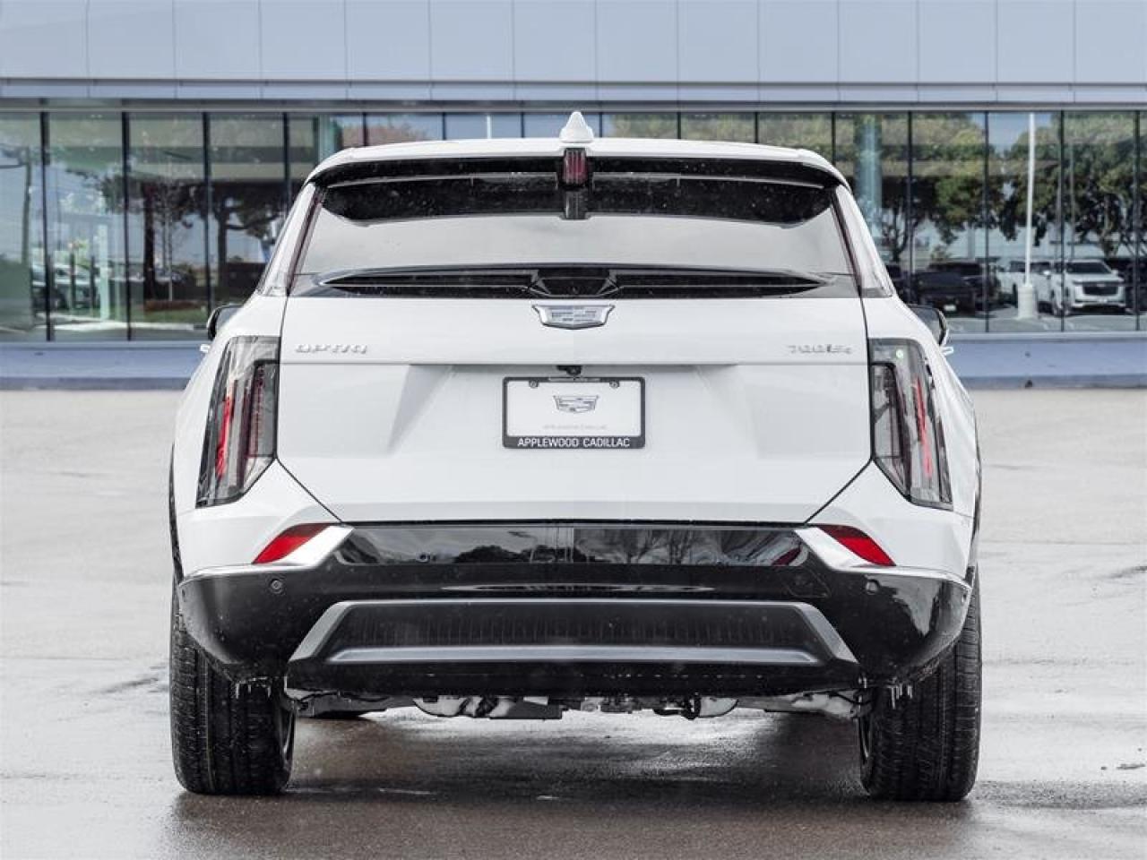 2026 Cadillac OPTIQ Luxury Photo