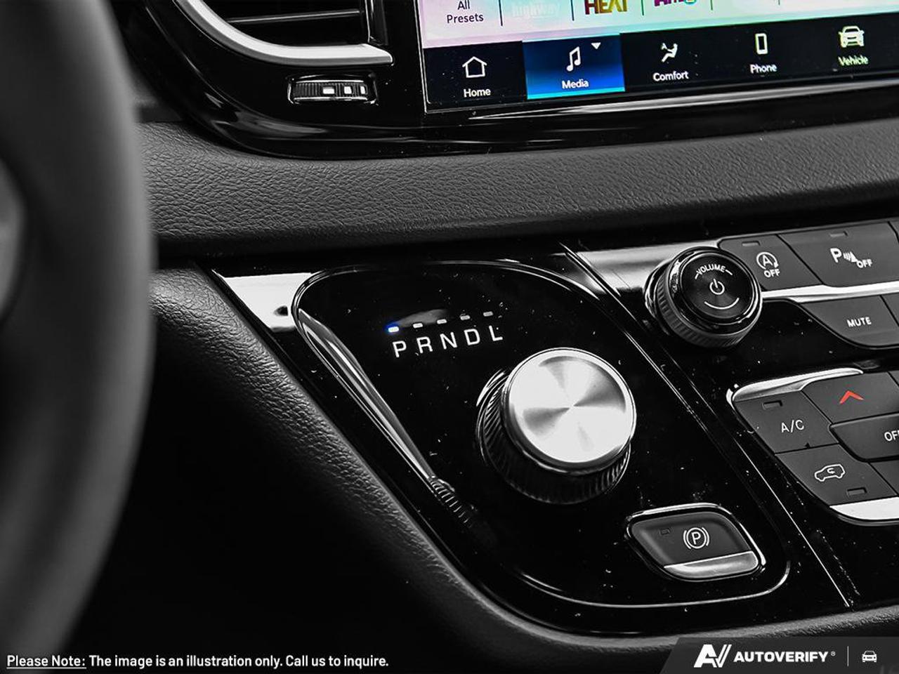 2026 Chrysler Grand Caravan SXT Photo