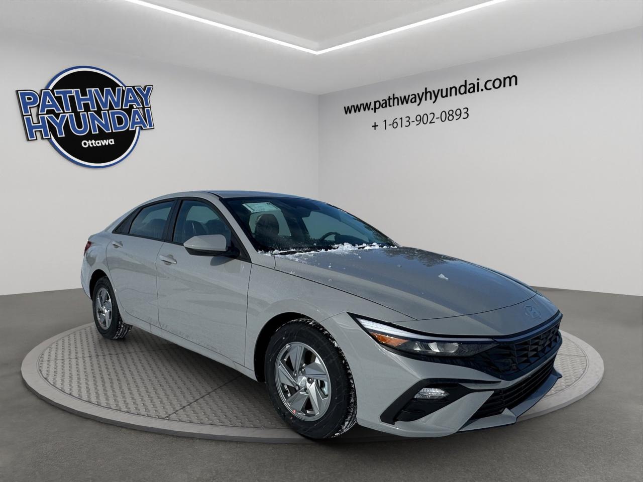 2026 Hyundai Elantra Essential Photo0