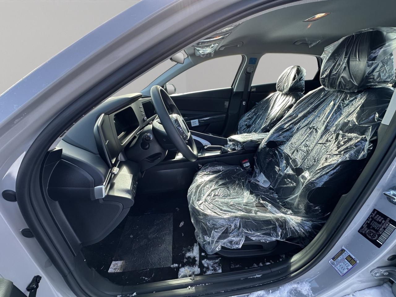 2026 Hyundai Elantra Essential Photo