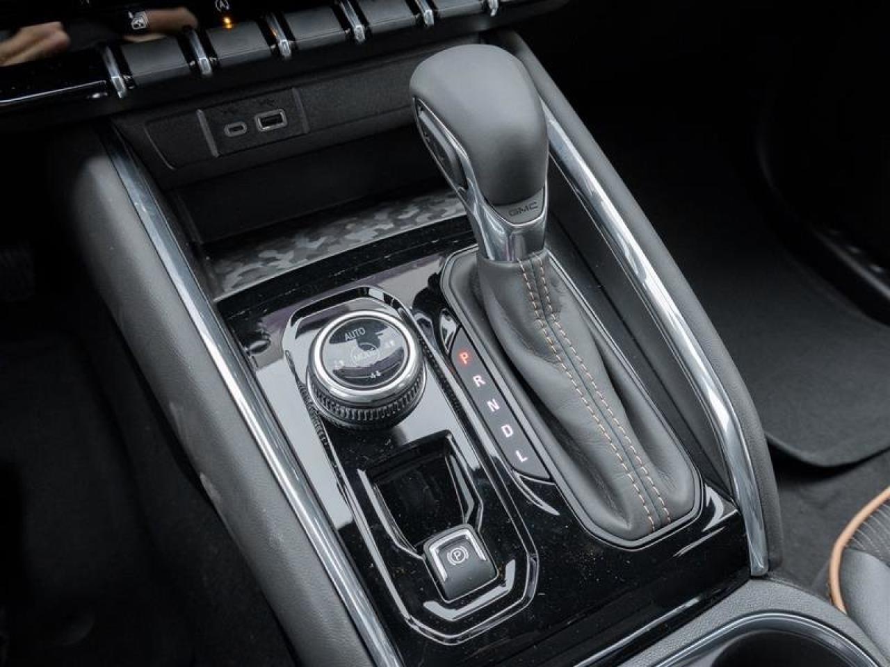 2026 GMC Canyon AT4 Photo