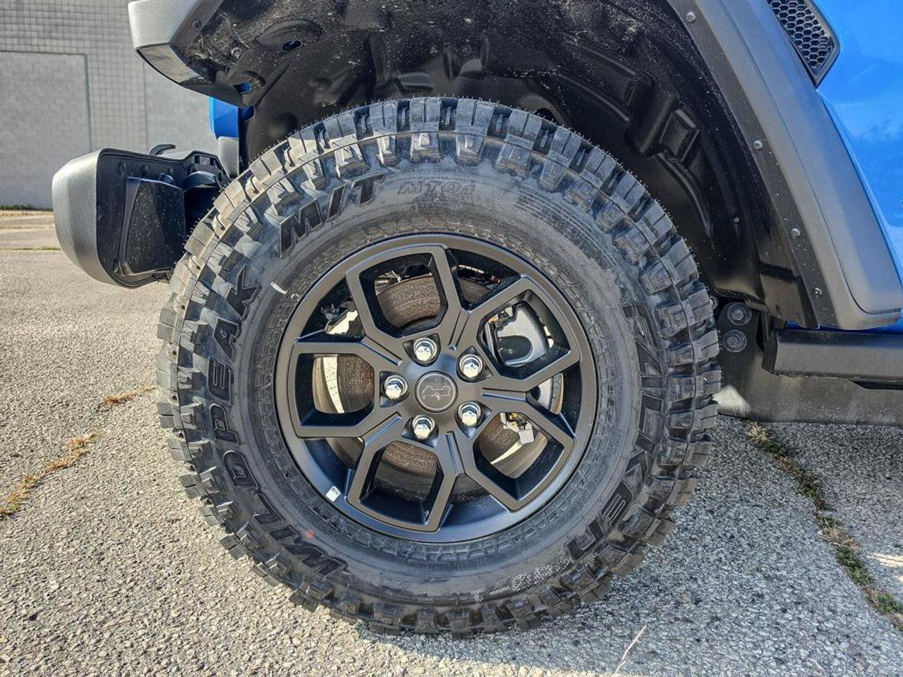 2026 Jeep Wrangler Willys| 4DR| Dual Tops| Heated Seats| Rugged AT Tires| Bindspot| Alpine Stereo Photo