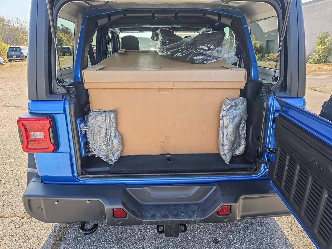 2026 Jeep Wrangler Willys| 4DR| Dual Tops| Heated Seats| Rugged AT Tires| Bindspot| Alpine Stereo Photo