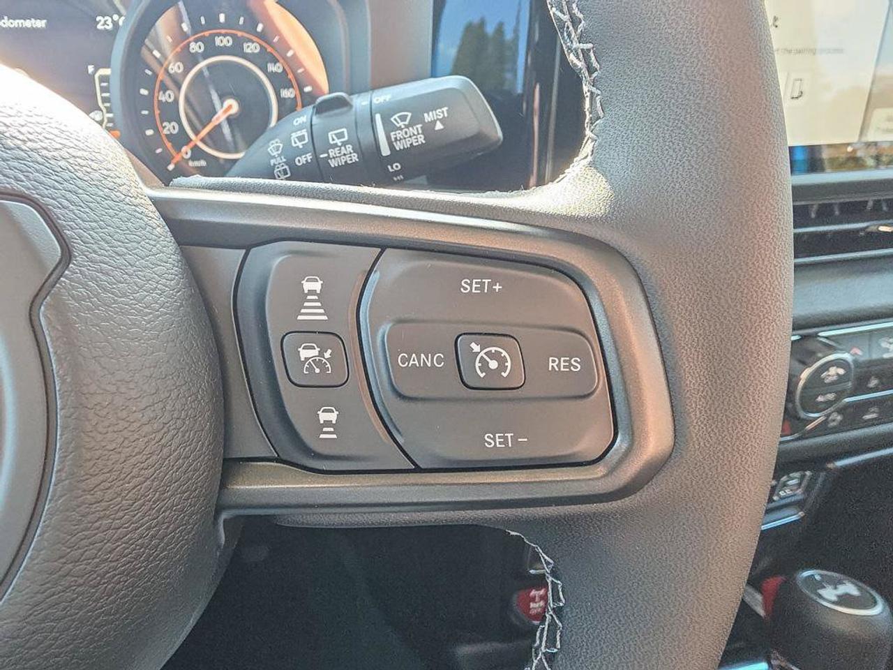 2026 Jeep Wrangler Willys| 4DR| Dual Tops| Heated Seats| Rugged AT Tires| Bindspot| Alpine Stereo Photo