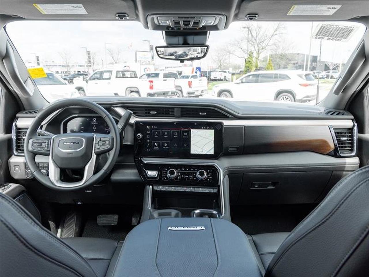 2026 GMC Sierra 2500 HD DENALI Photo