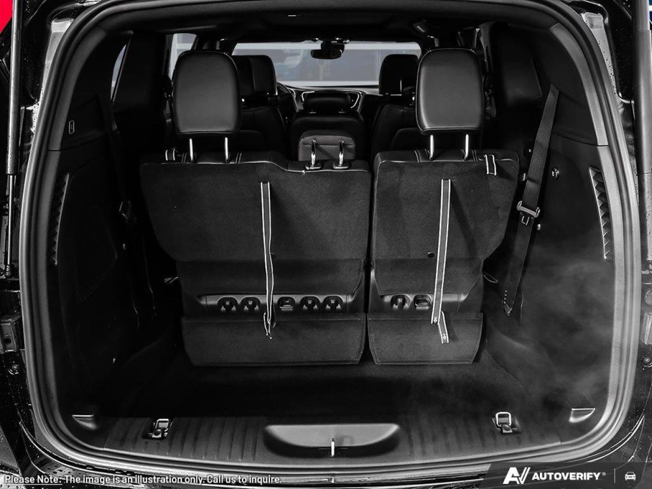 2026 Chrysler Pacifica Select Photo