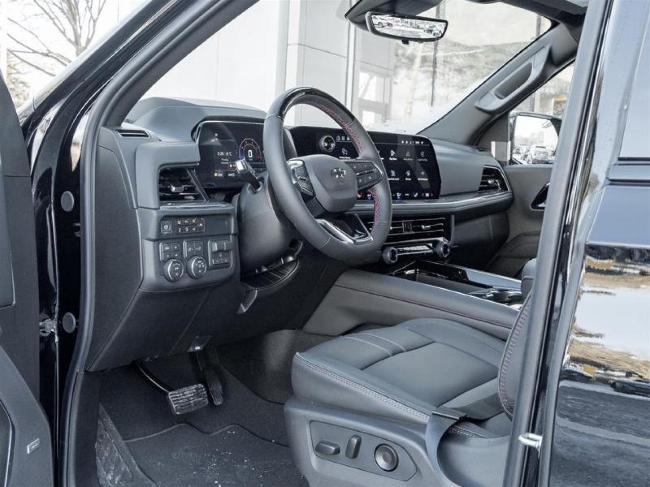 2026 Chevrolet Suburban RST Photo