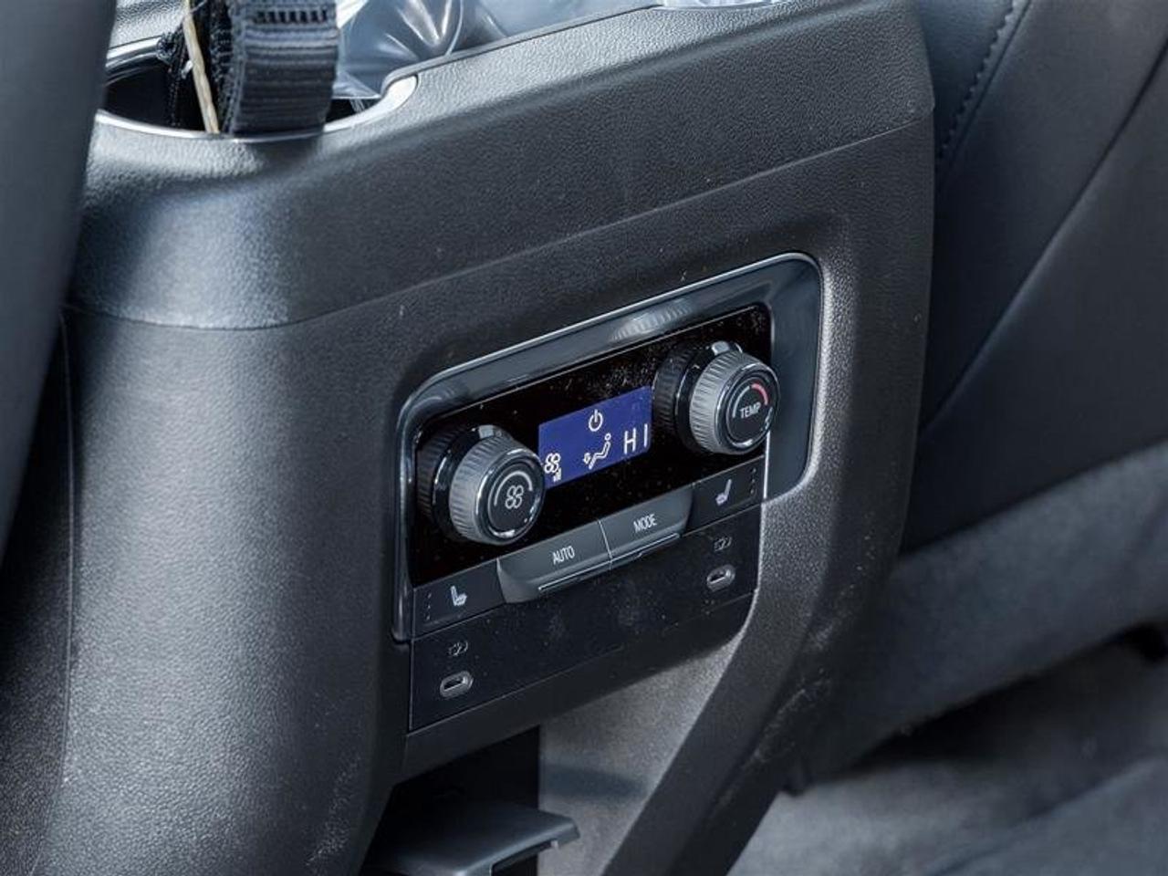 2026 Chevrolet Suburban RST Photo