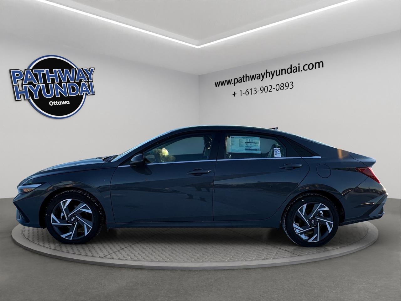 2026 Hyundai Elantra Luxury Photo