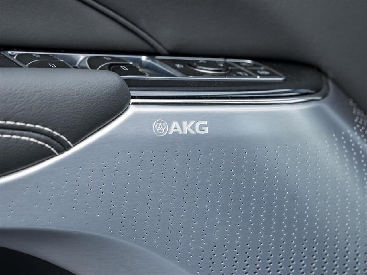 2026 Cadillac LYRIQ Premium Luxury Photo