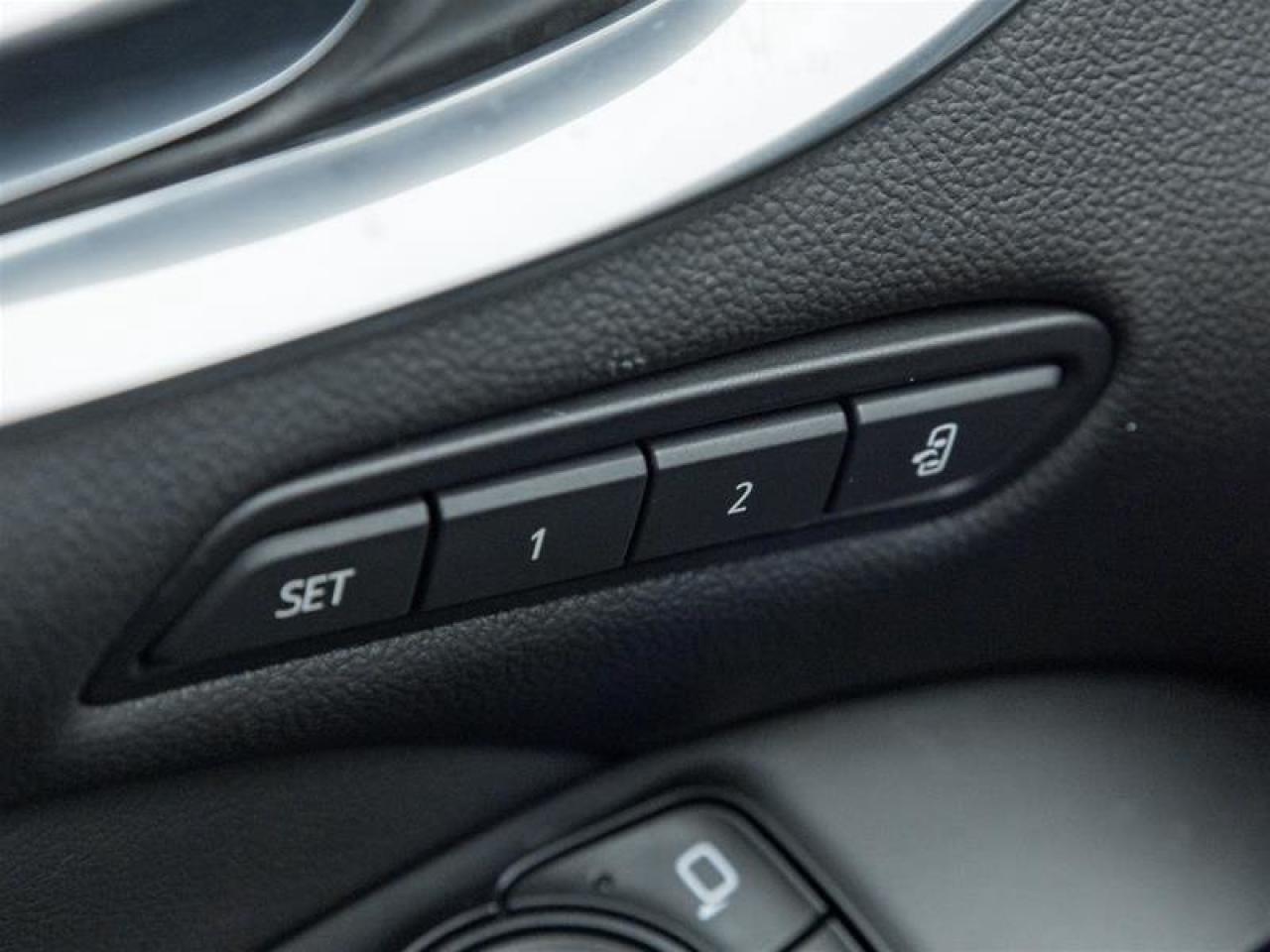 2024 Buick Enclave Avenir AWD Photo