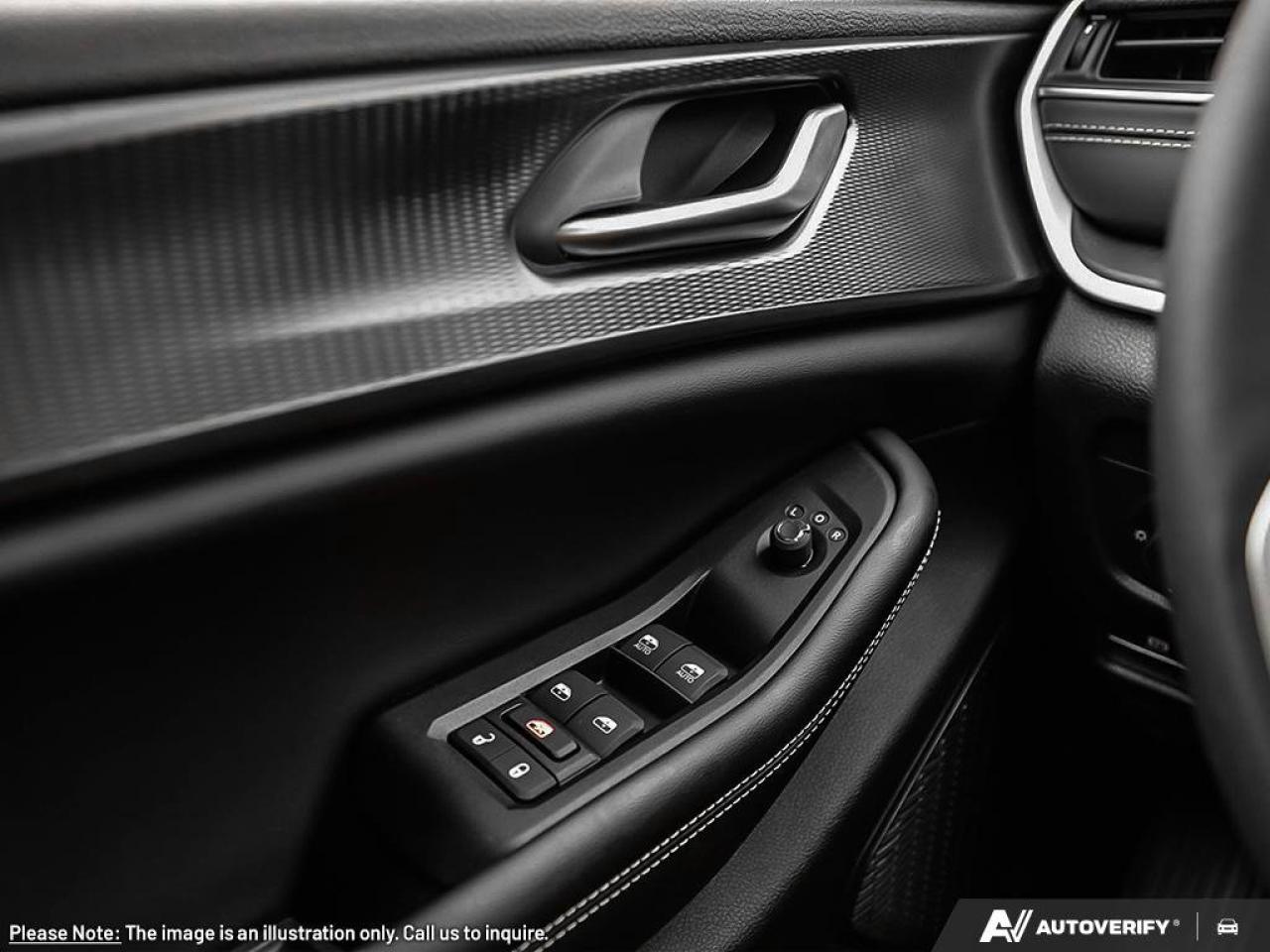 2025 Jeep Grand Cherokee L ALTITUDE Photo