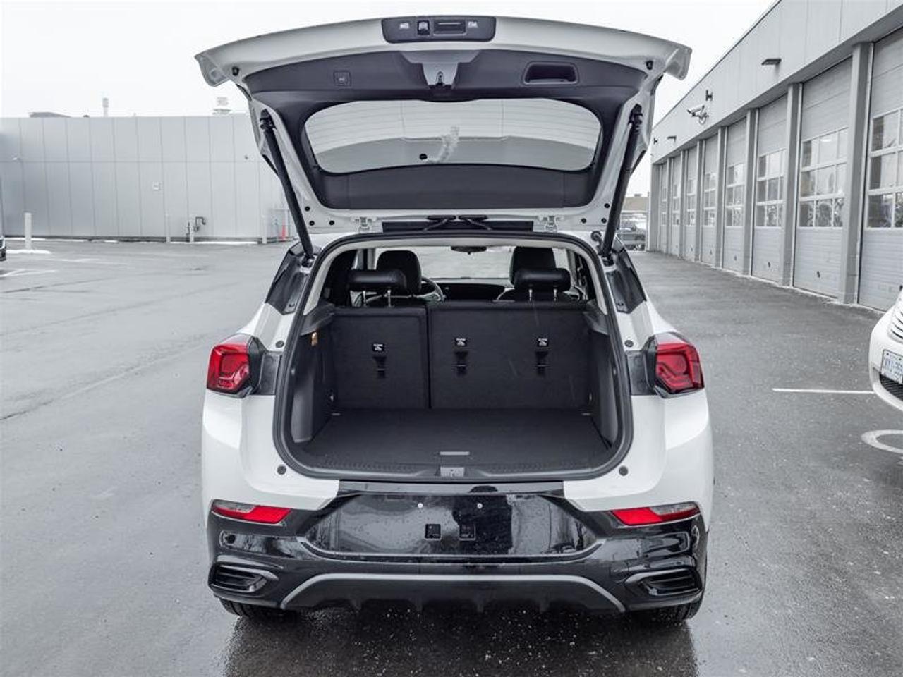 2026 Buick Encore GX Sport Touring Photo