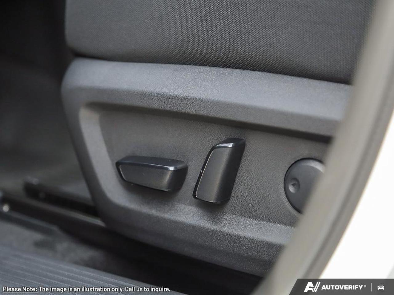 2026 Nissan Rogue SV MOONROOF Photo