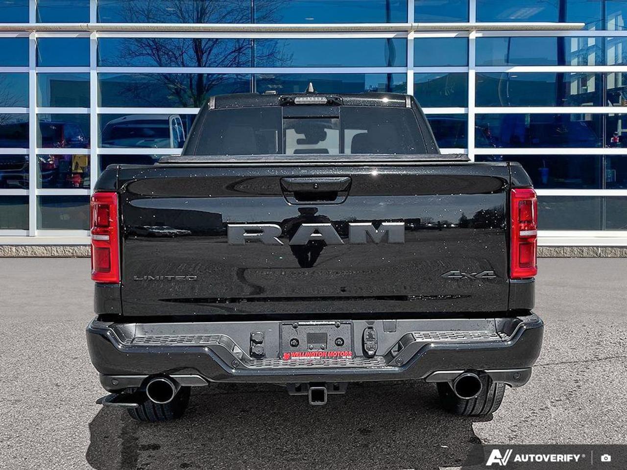 2026 RAM 1500 Limited | Leather | Sunroof | Navigation | Heated Options | Power Options | Apple Carplay | Photo3