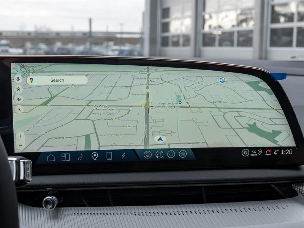 2026 Cadillac OPTIQ Luxury Photo