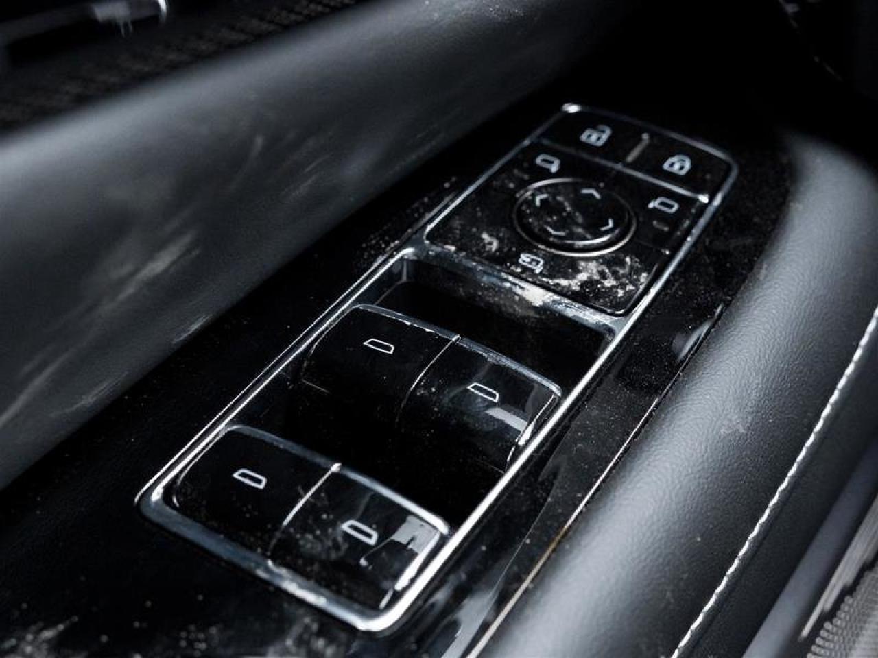 2026 Cadillac OPTIQ Luxury Photo