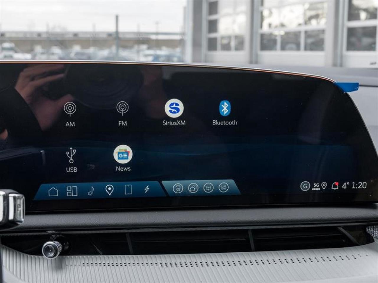 2026 Cadillac OPTIQ Luxury Photo