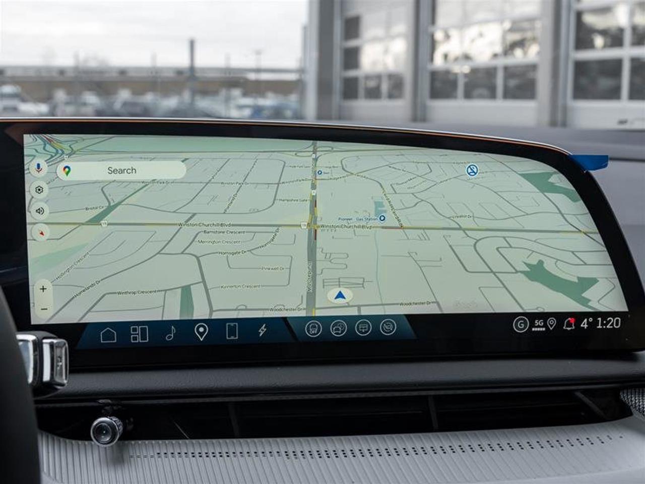 2026 Cadillac OPTIQ Luxury Photo